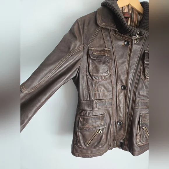 DANIER Brown Leather Jacket - Picture 2 of 15